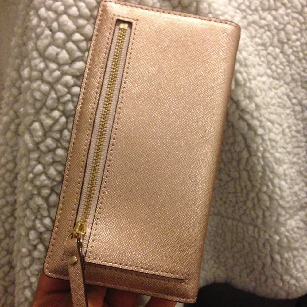 COPY - Kate Spade Rose Gold Newbury Lane Stacy Wallet - Picture 3 of 5